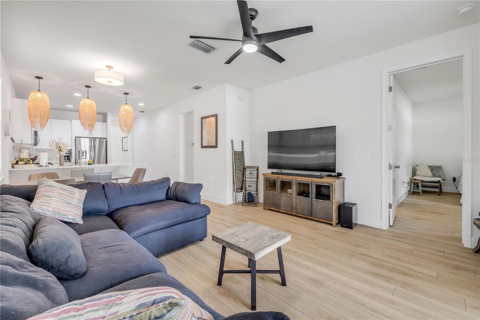 Image 10 of 30 For 350 2nd Avenue