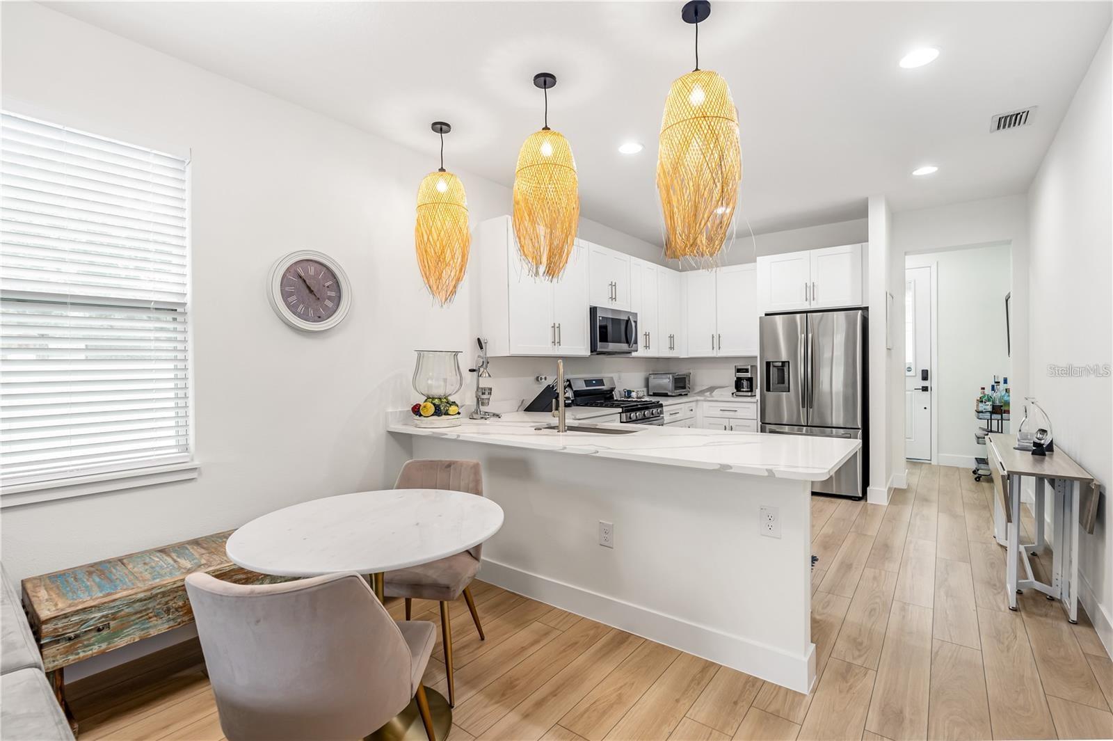 Image 11 of 30 For 350 2nd Avenue