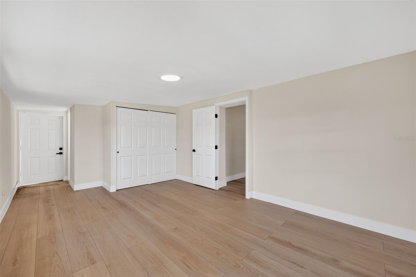 Image 10 of 21 For 5313 5th Street Court E