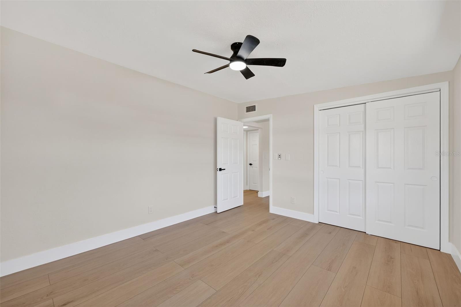 Image 14 of 21 For 5313 5th Street Court E