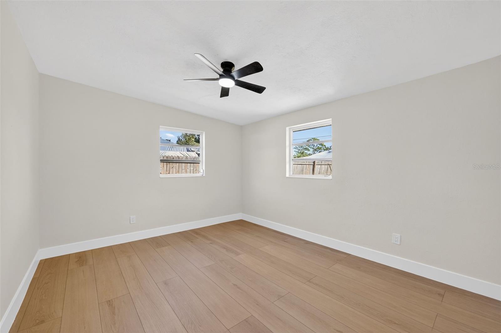 Image 15 of 21 For 5313 5th Street Court E