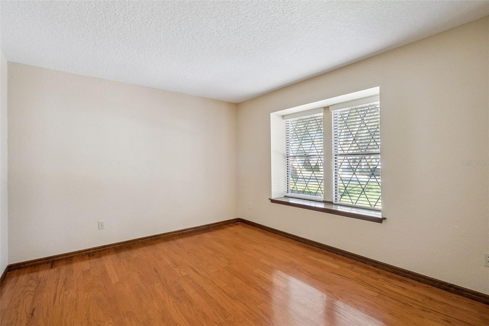 Image 20 of 38 For 3314 Heathgate Court