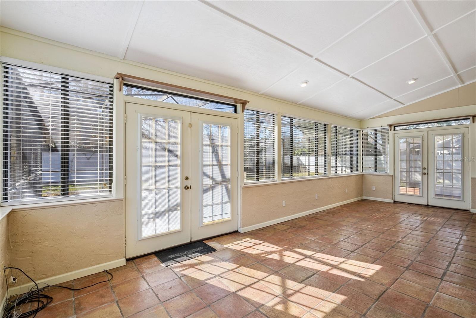 Image 28 of 38 For 3314 Heathgate Court