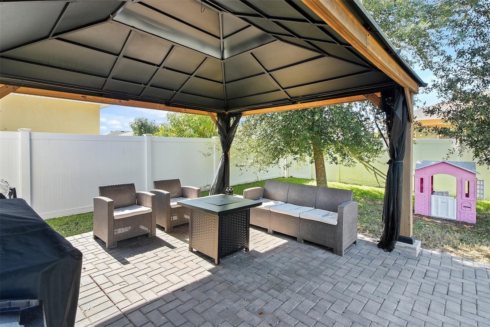 Image 19 of 30 For 10121 Grande Loop