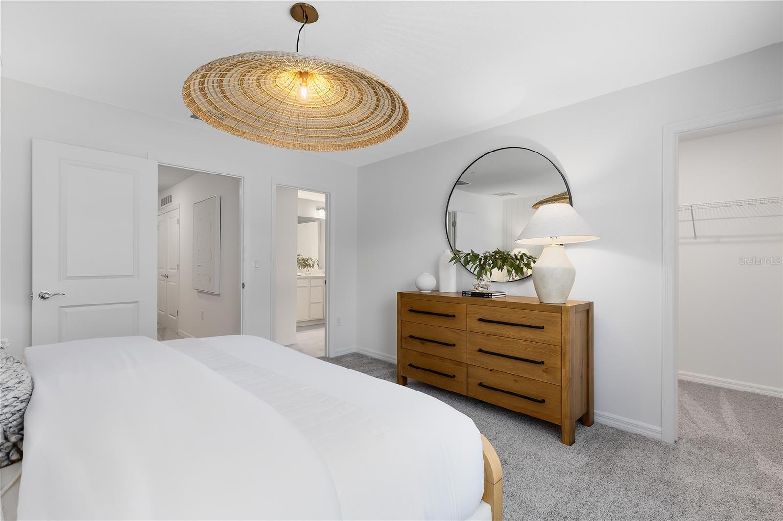 Image 21 of 29 For 439 Meadowland Point