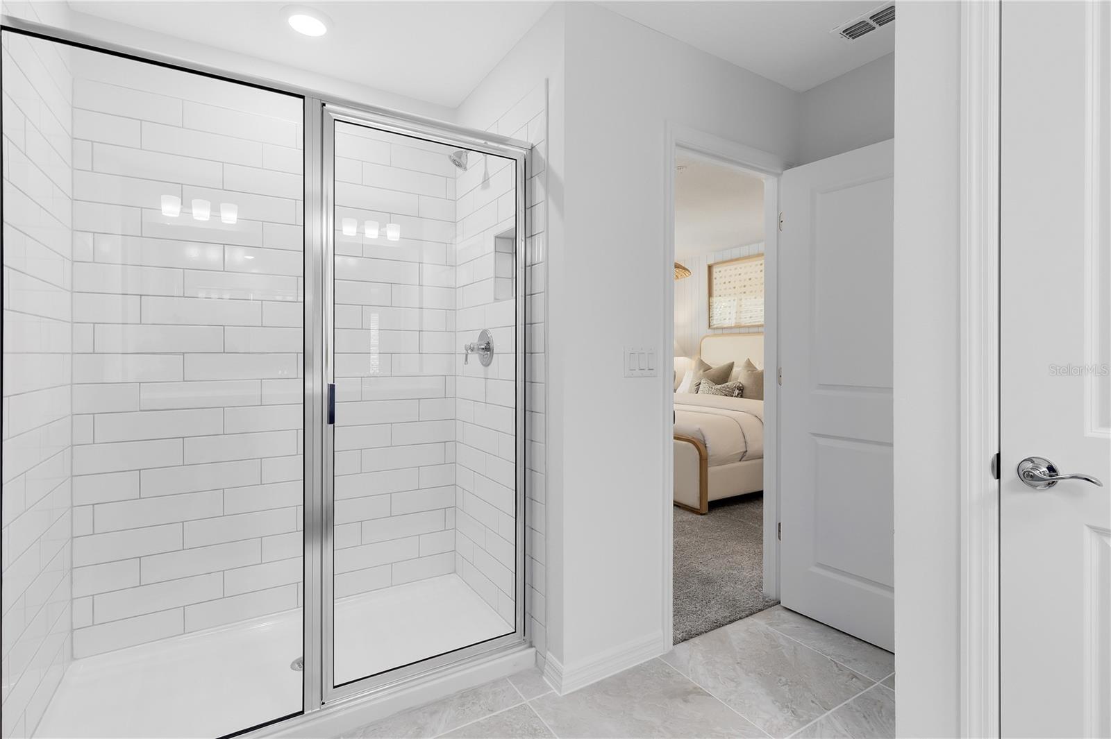 Image 23 of 29 For 439 Meadowland Point