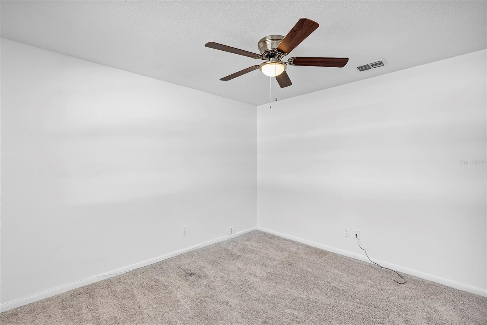 Image 14 of 16 For 3800 17th Court A