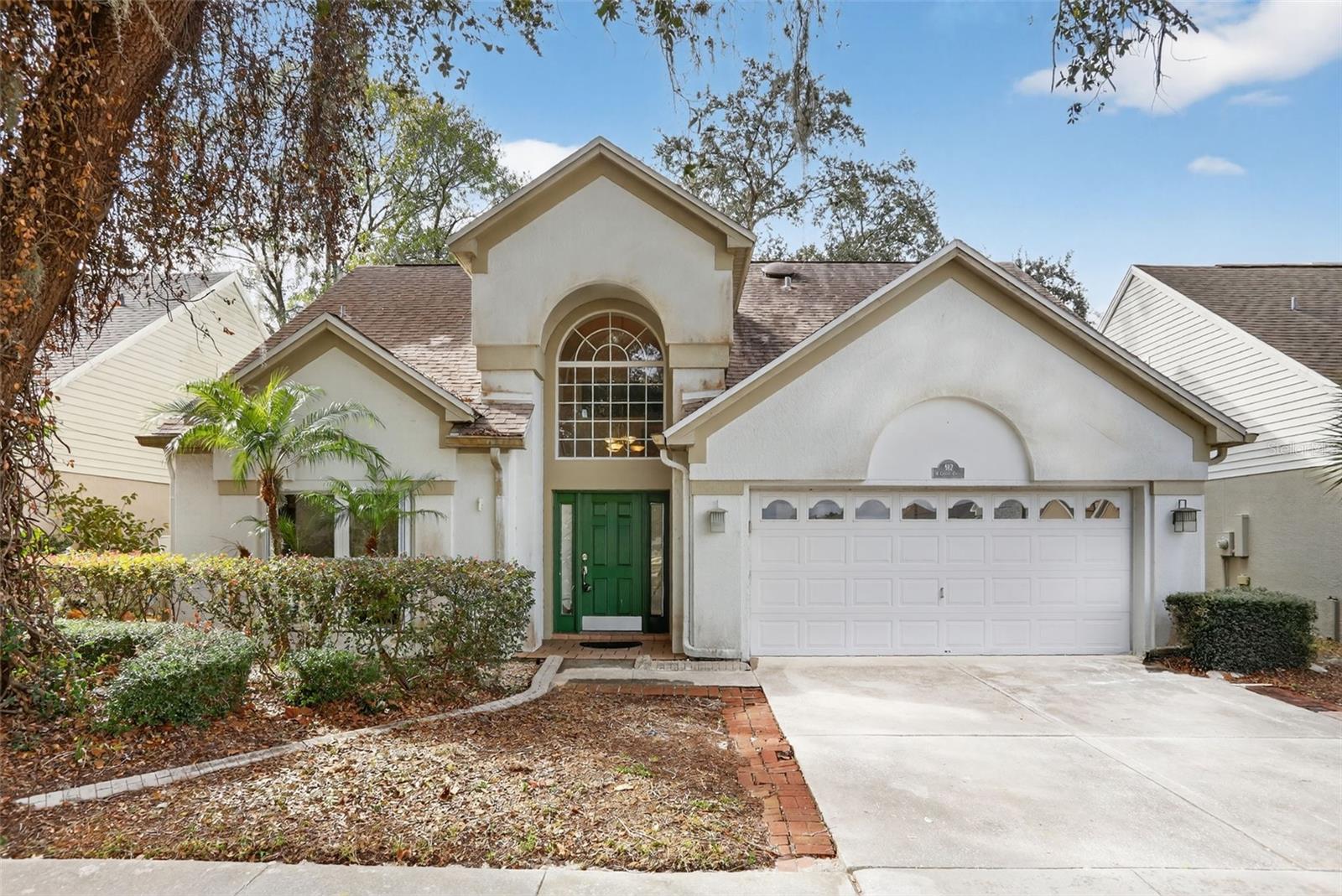 Image 40 of 53 For 912 Charing Cross Circle