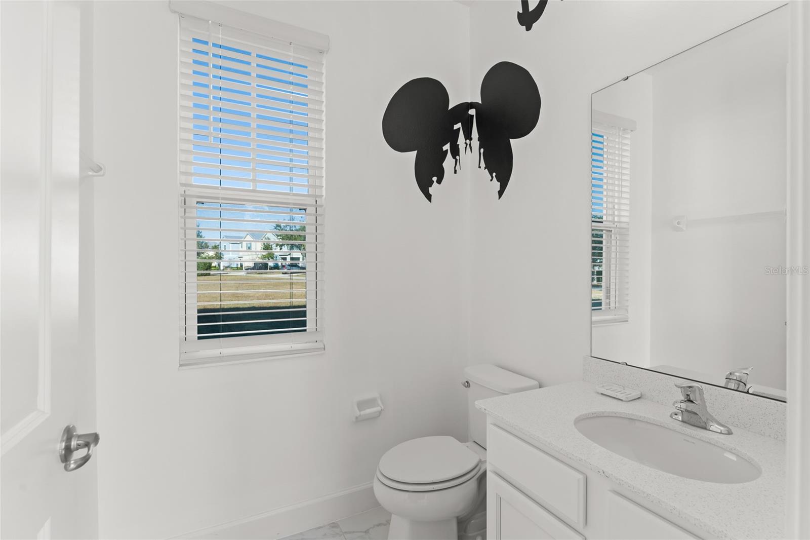 Image 13 of 42 For 1531 Fairview Circle