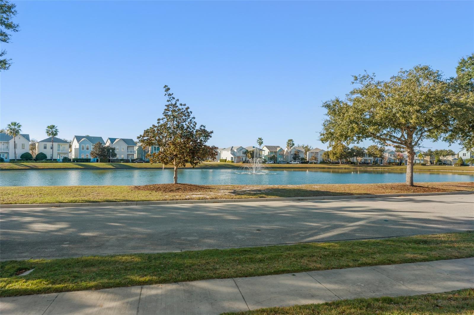 Image 2 of 42 For 1531 Fairview Circle