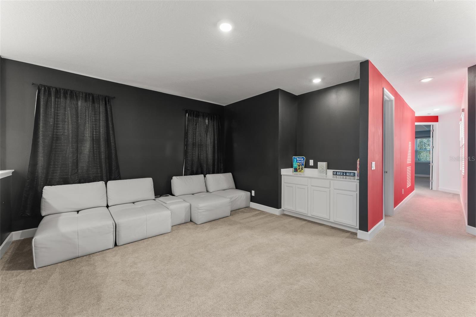 Image 24 of 42 For 1531 Fairview Circle