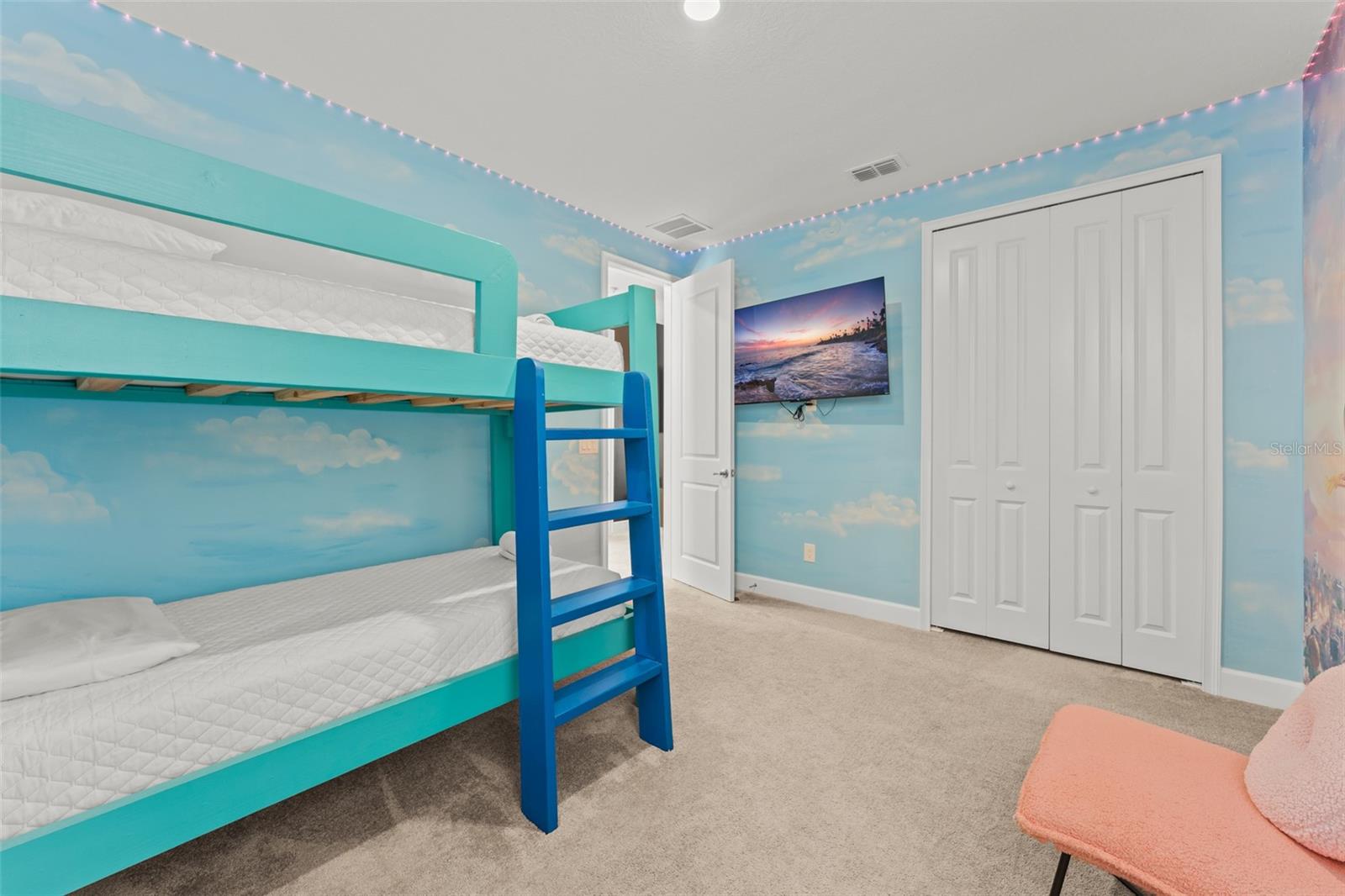 Image 30 of 42 For 1531 Fairview Circle