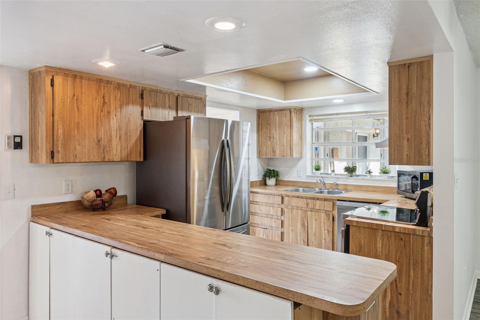 Image 9 of 36 For 1457 Magellan Circle 1003