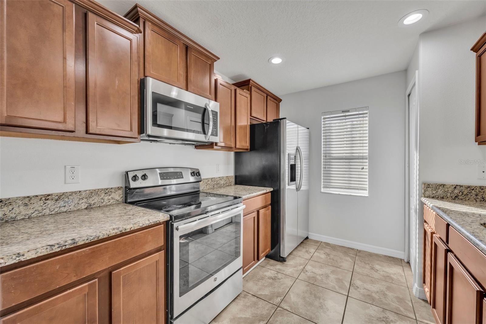 Image 10 of 23 For 359 Carina Circle