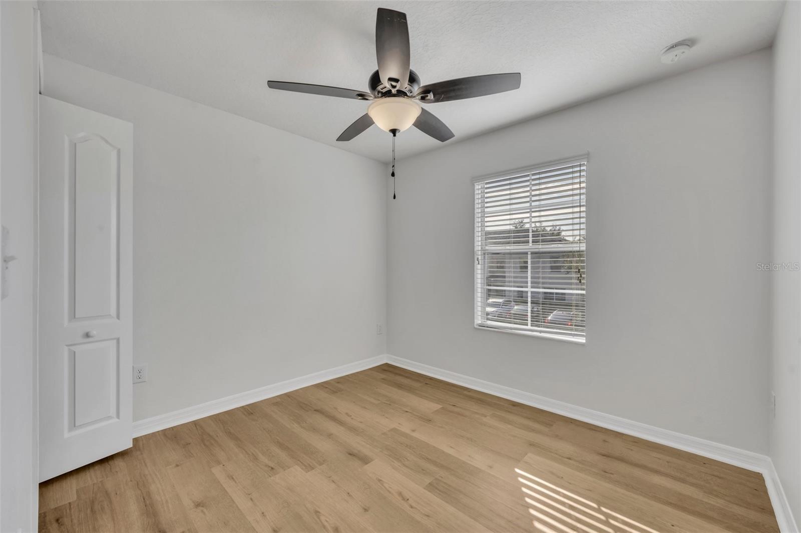 Image 17 of 23 For 359 Carina Circle