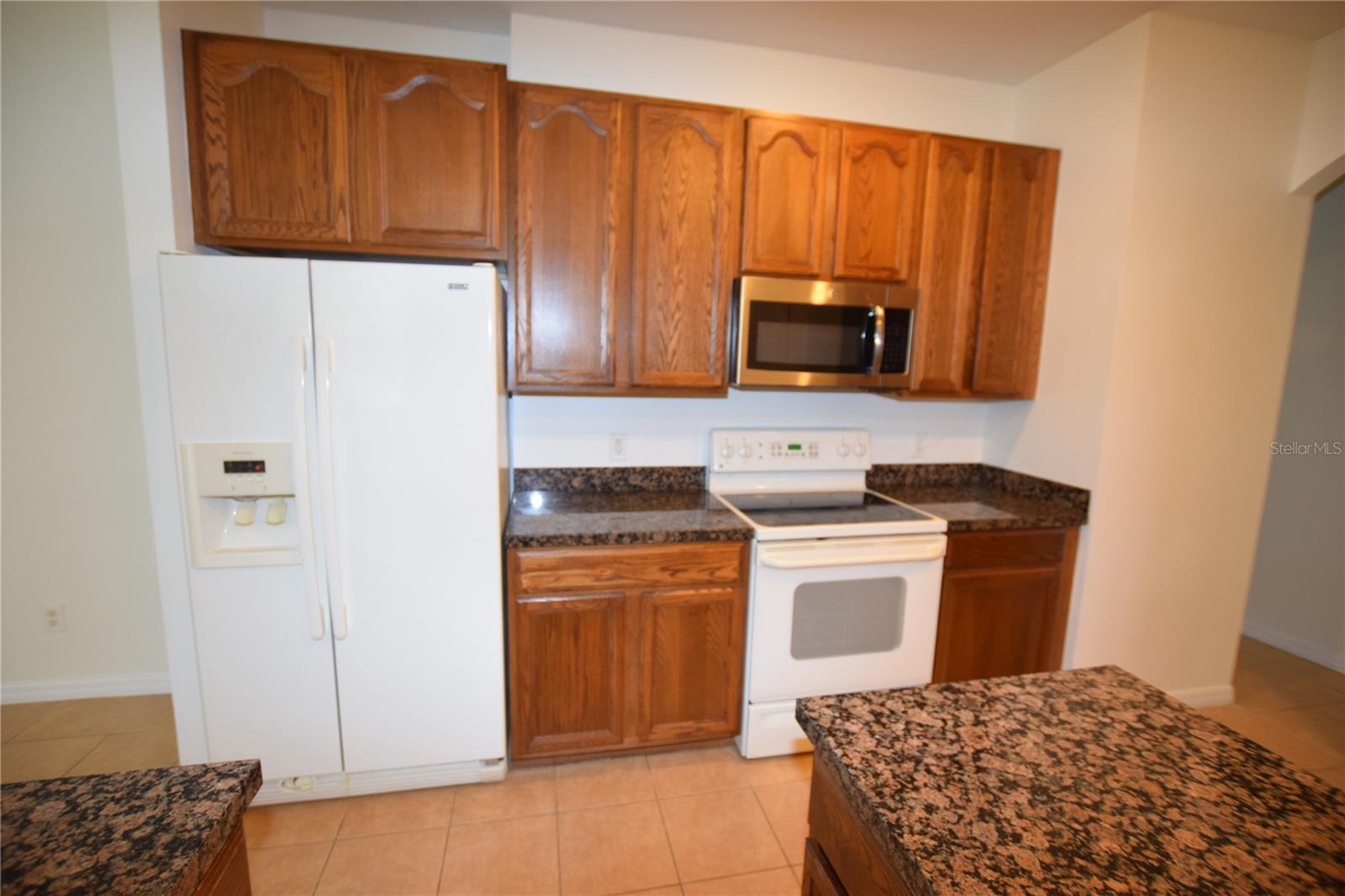 Image 23 of 41 For 2604 Lutza Way