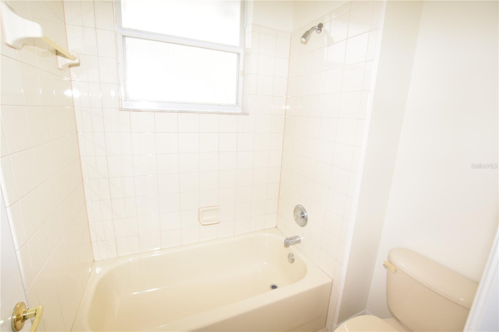 Image 30 of 41 For 2604 Lutza Way