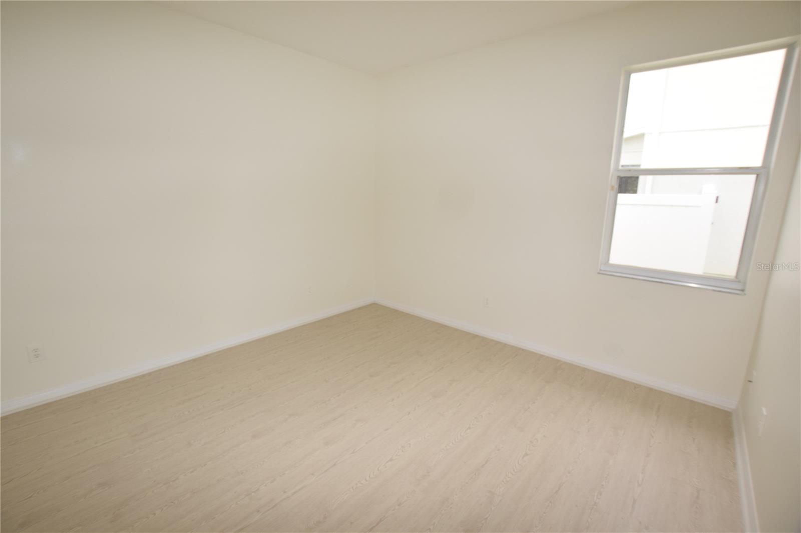 Image 32 of 41 For 2604 Lutza Way