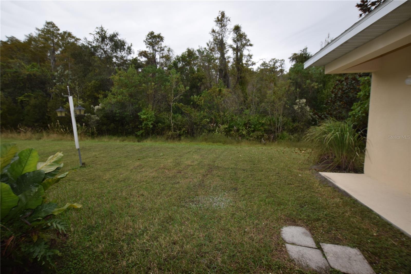 Image 6 of 41 For 2604 Lutza Way