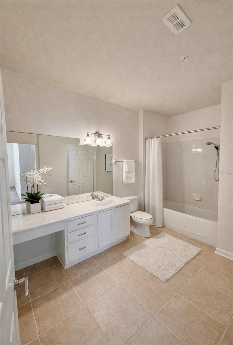 Image 27 of 28 For 3332 Robert Trent Jones Dr  40503