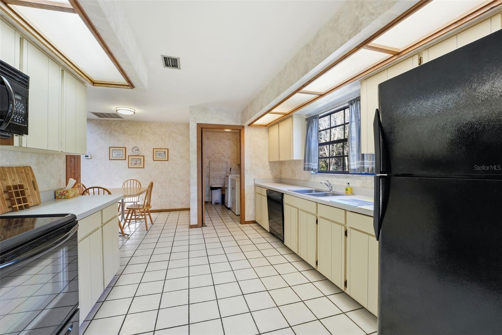 Image 4 of 23 For 396 Cypress Landing Drive