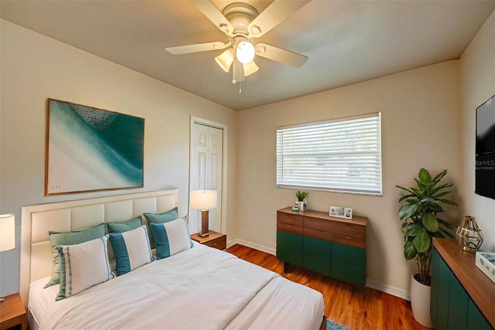 Image 27 of 32 For 14 Cyclops Drive