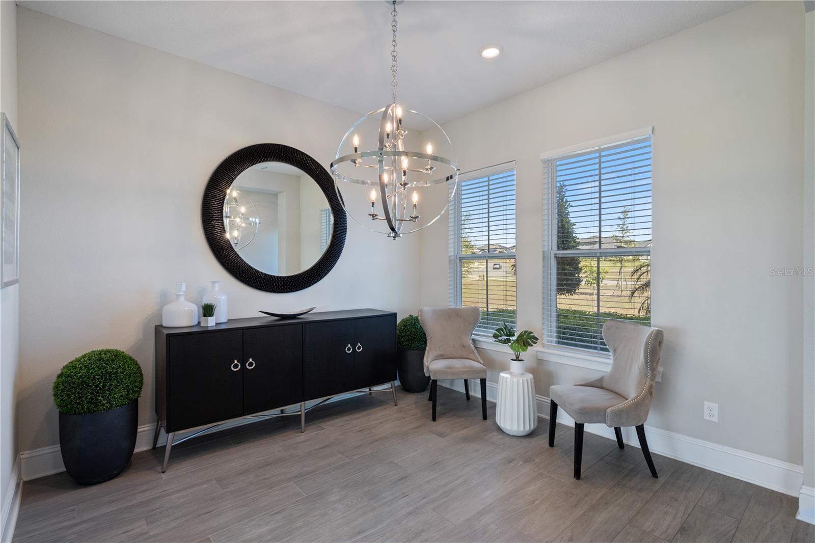 Image 23 of 61 For 17052 Secret Hollow Loop