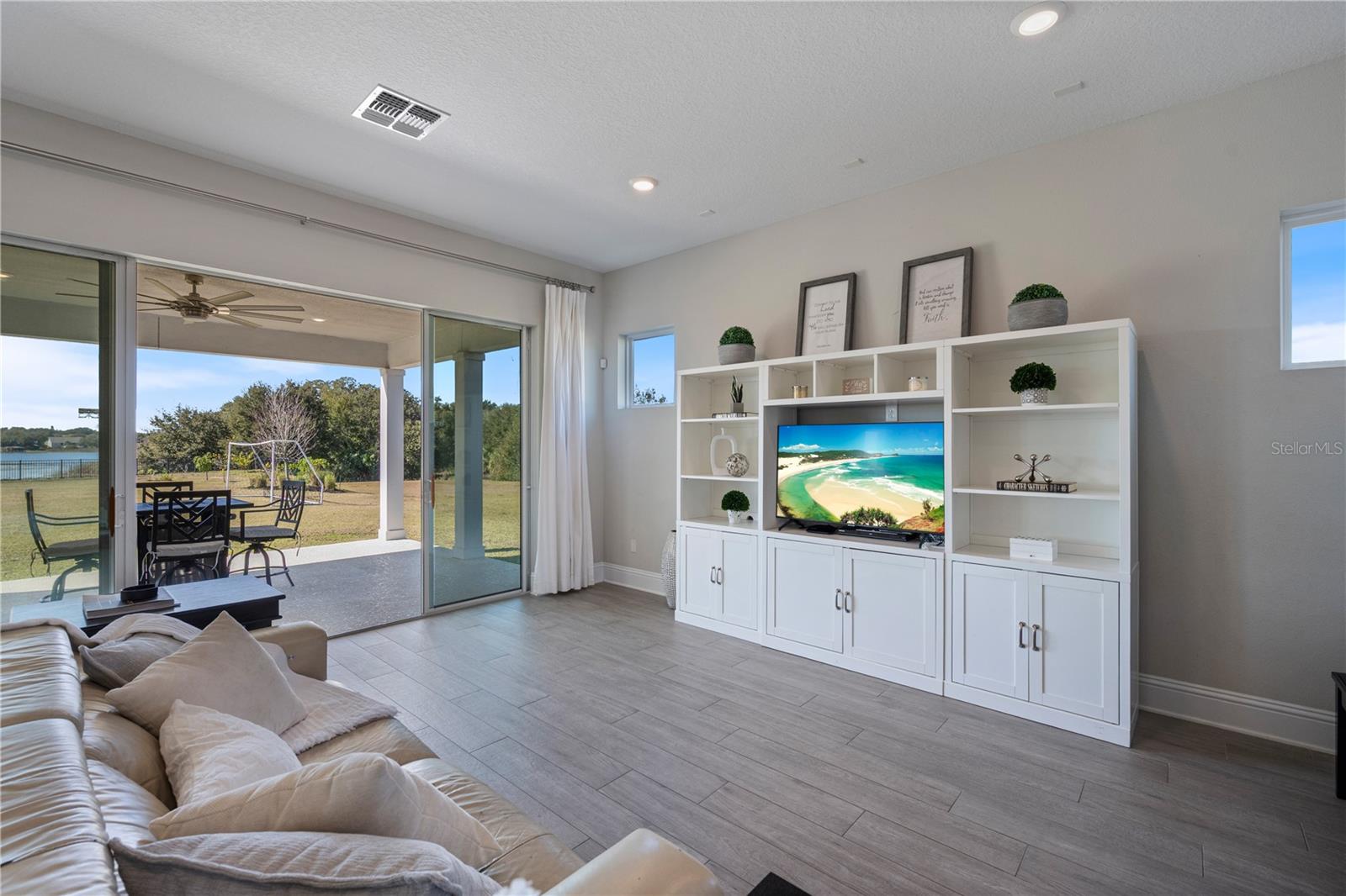 Image 7 of 61 For 17052 Secret Hollow Loop