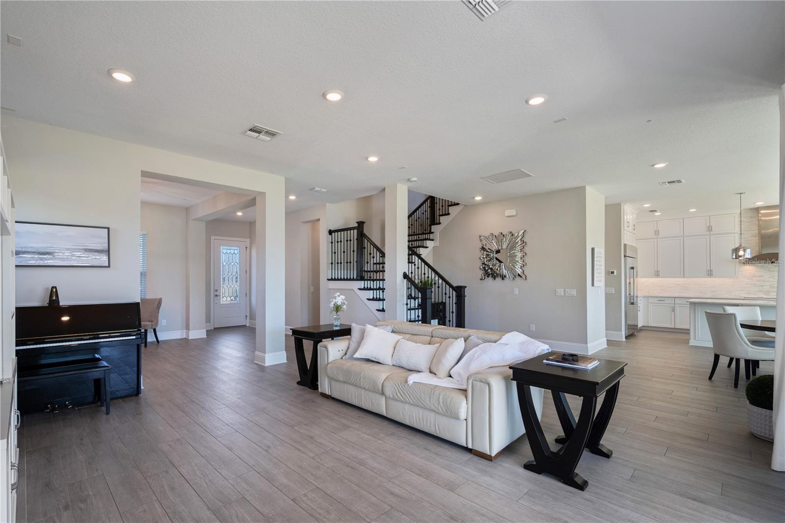 Image 8 of 61 For 17052 Secret Hollow Loop