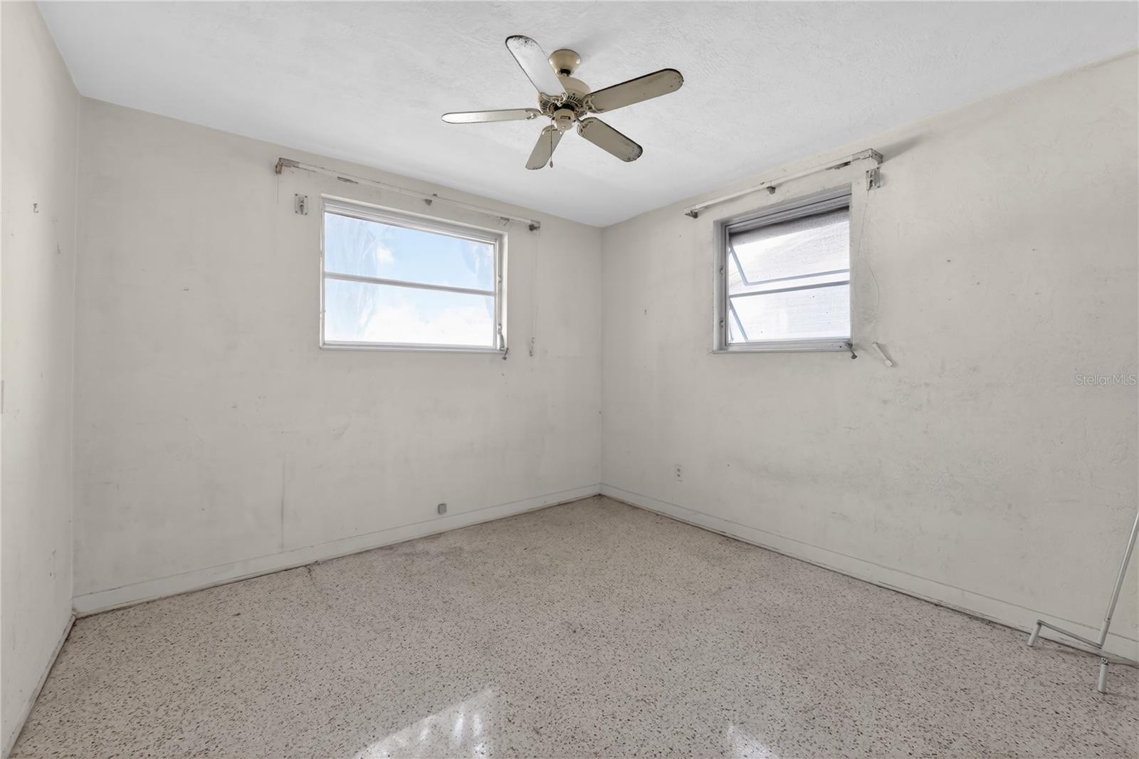 Image 20 of 49 For 6620 Gulfport Boulevard S