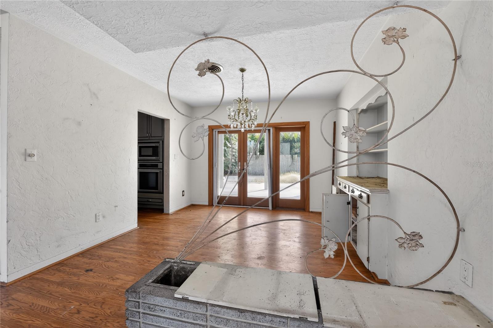 Image 21 of 49 For 6620 Gulfport Boulevard S