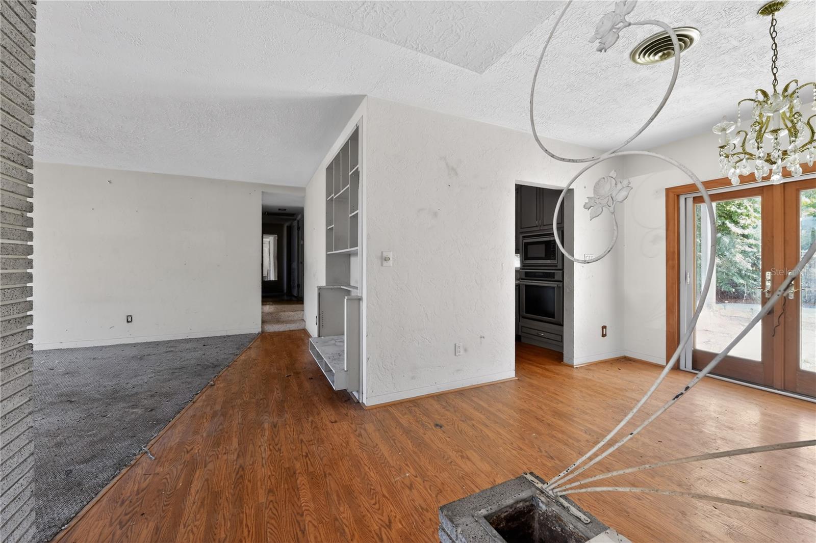 Image 22 of 49 For 6620 Gulfport Boulevard S