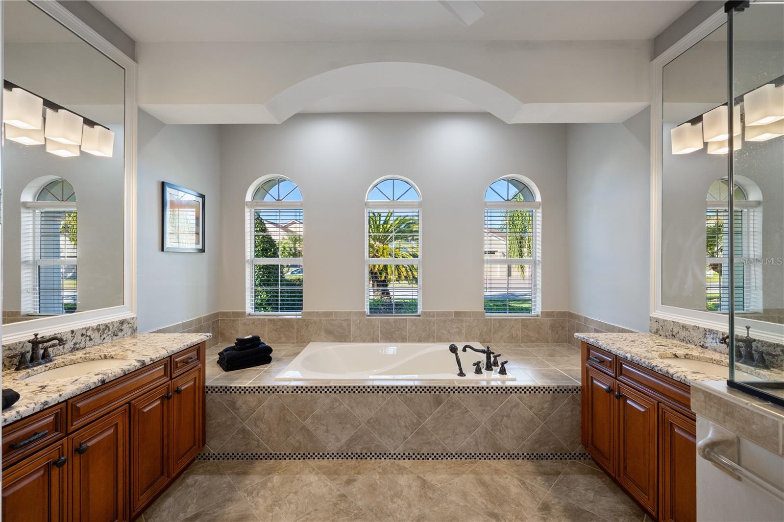 Image 20 of 52 For 4189 Stone Creek Loop