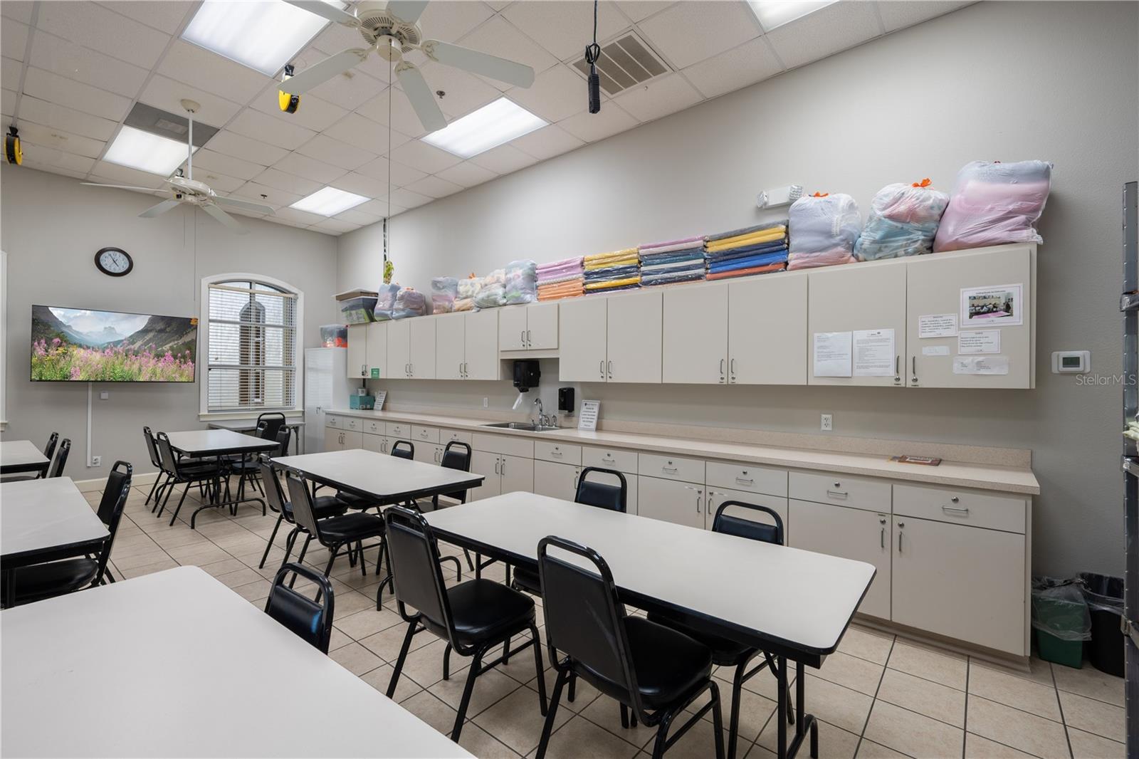 Image 38 of 52 For 4189 Stone Creek Loop