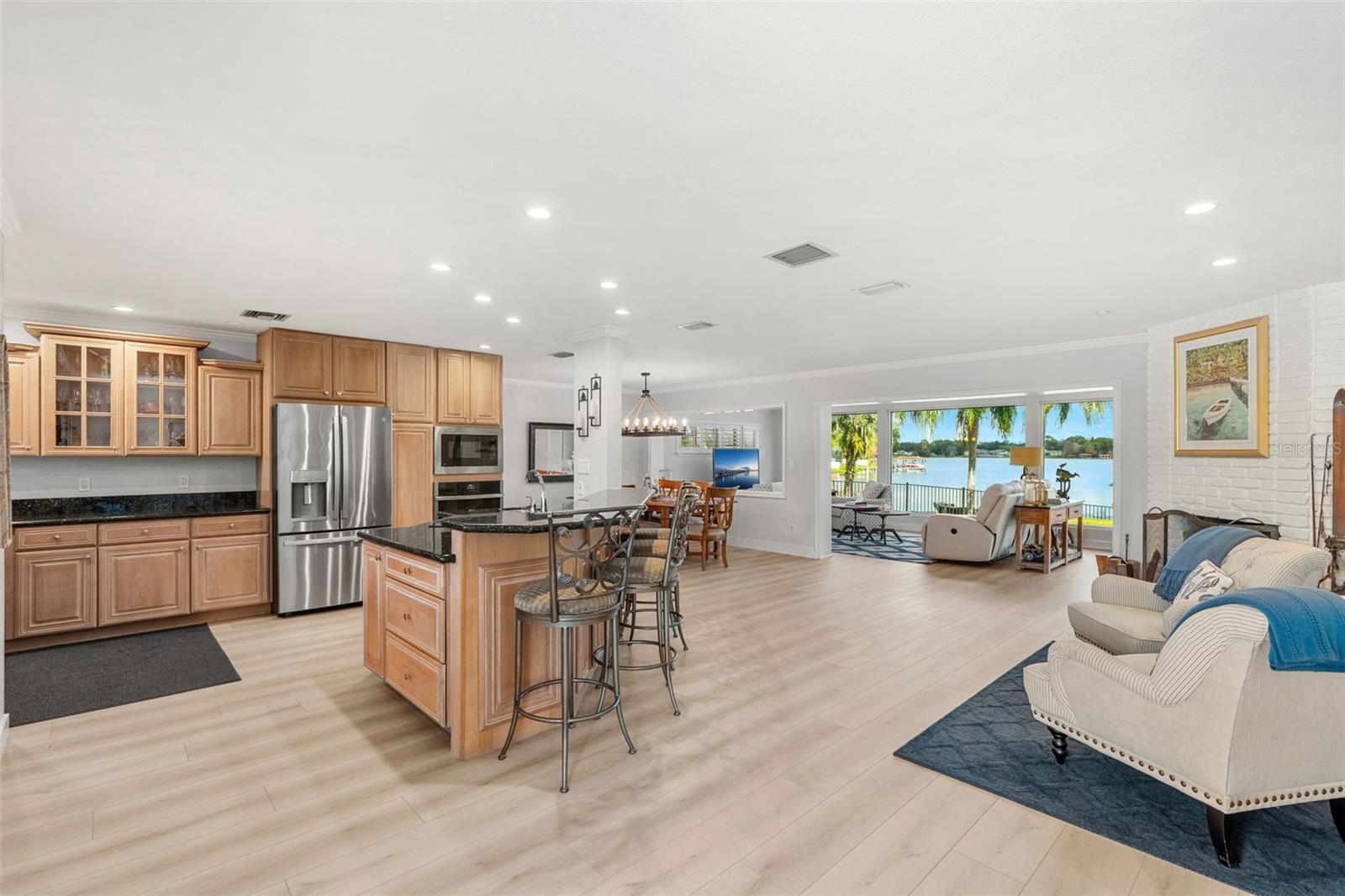 Image 14 of 41 For 185 Birchwood Drive