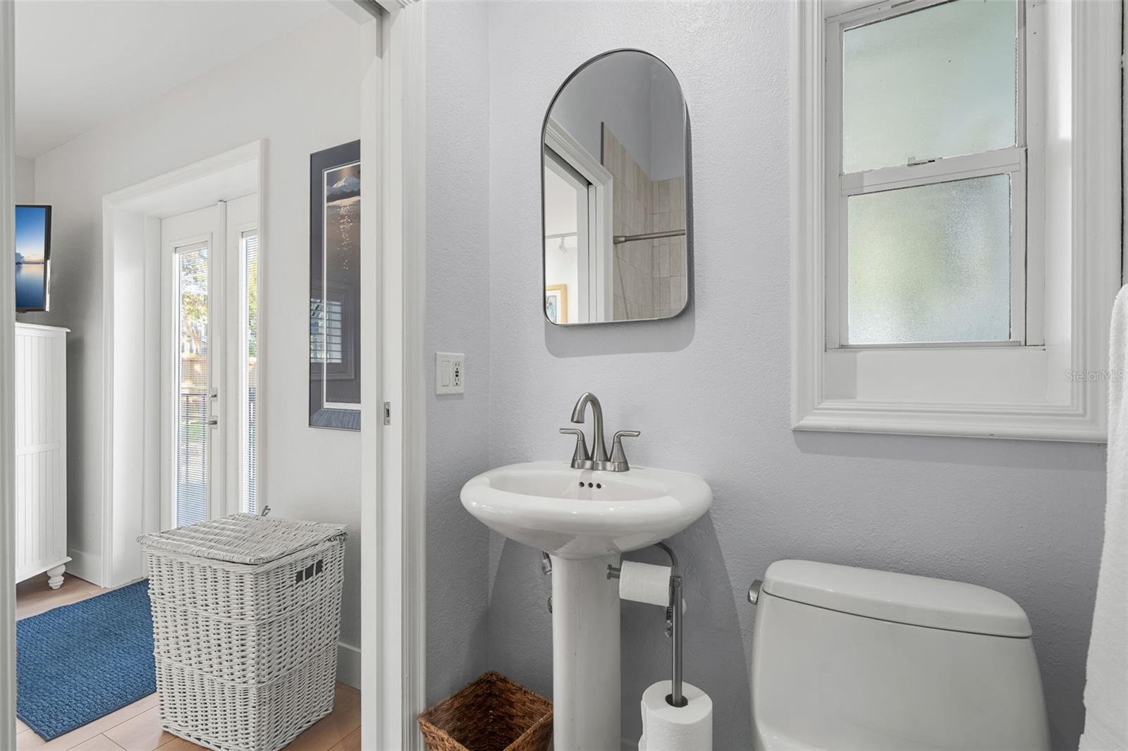 Image 28 of 41 For 185 Birchwood Drive