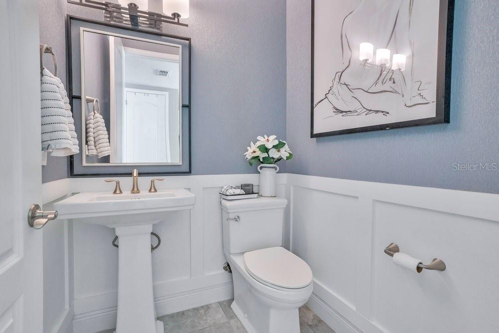 Image 24 of 79 For 8670 Hata Street