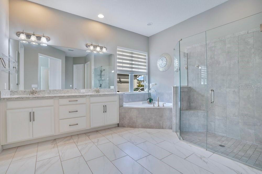 Image 28 of 79 For 8670 Hata Street