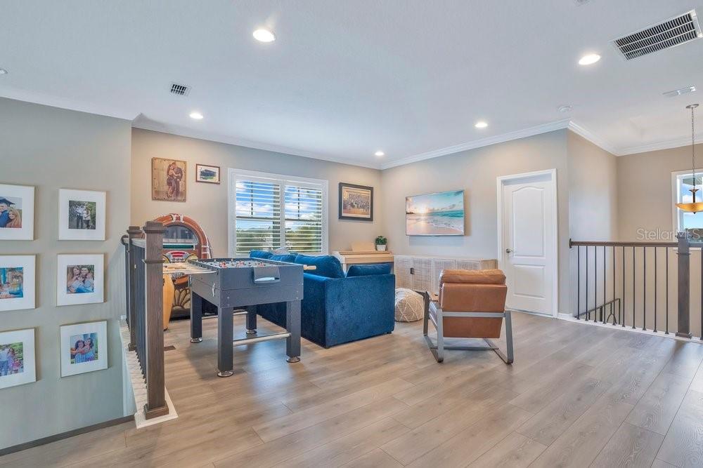 Image 33 of 79 For 8670 Hata Street