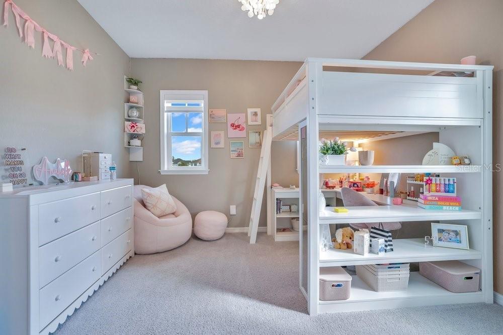 Image 40 of 79 For 8670 Hata Street