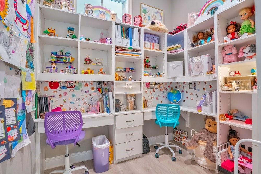 Image 46 of 79 For 8670 Hata Street