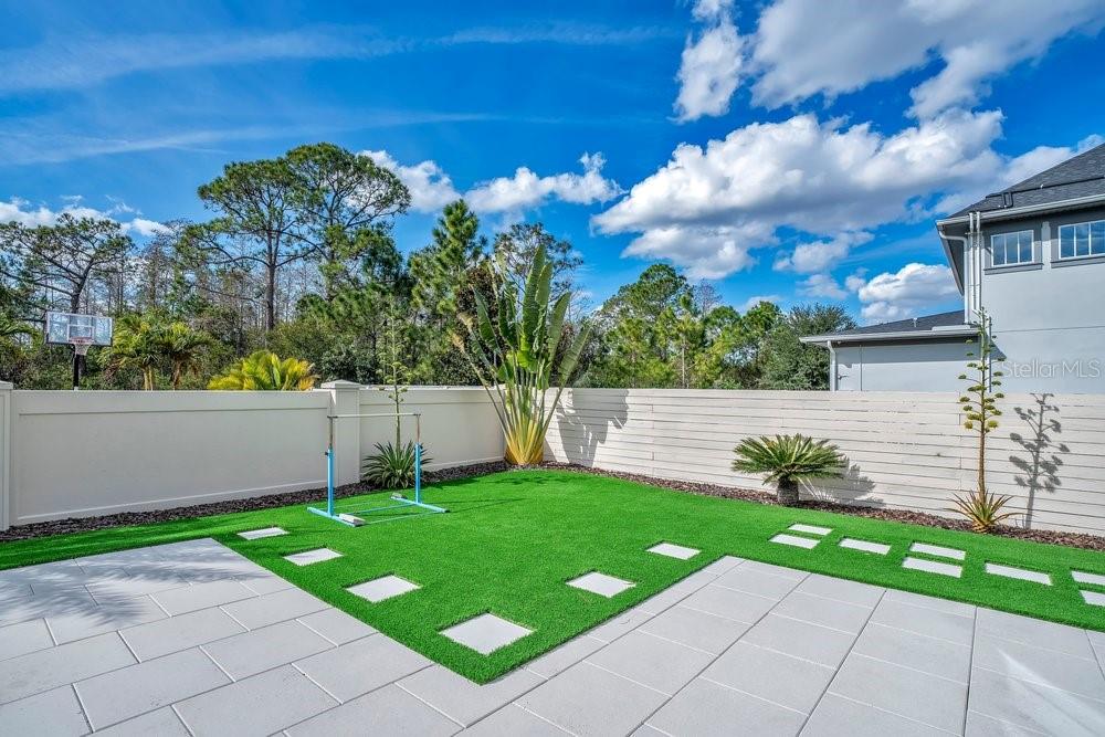 Image 54 of 79 For 8670 Hata Street