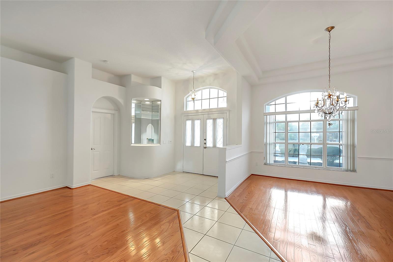 Image 11 of 39 For 31 Freeman Lane