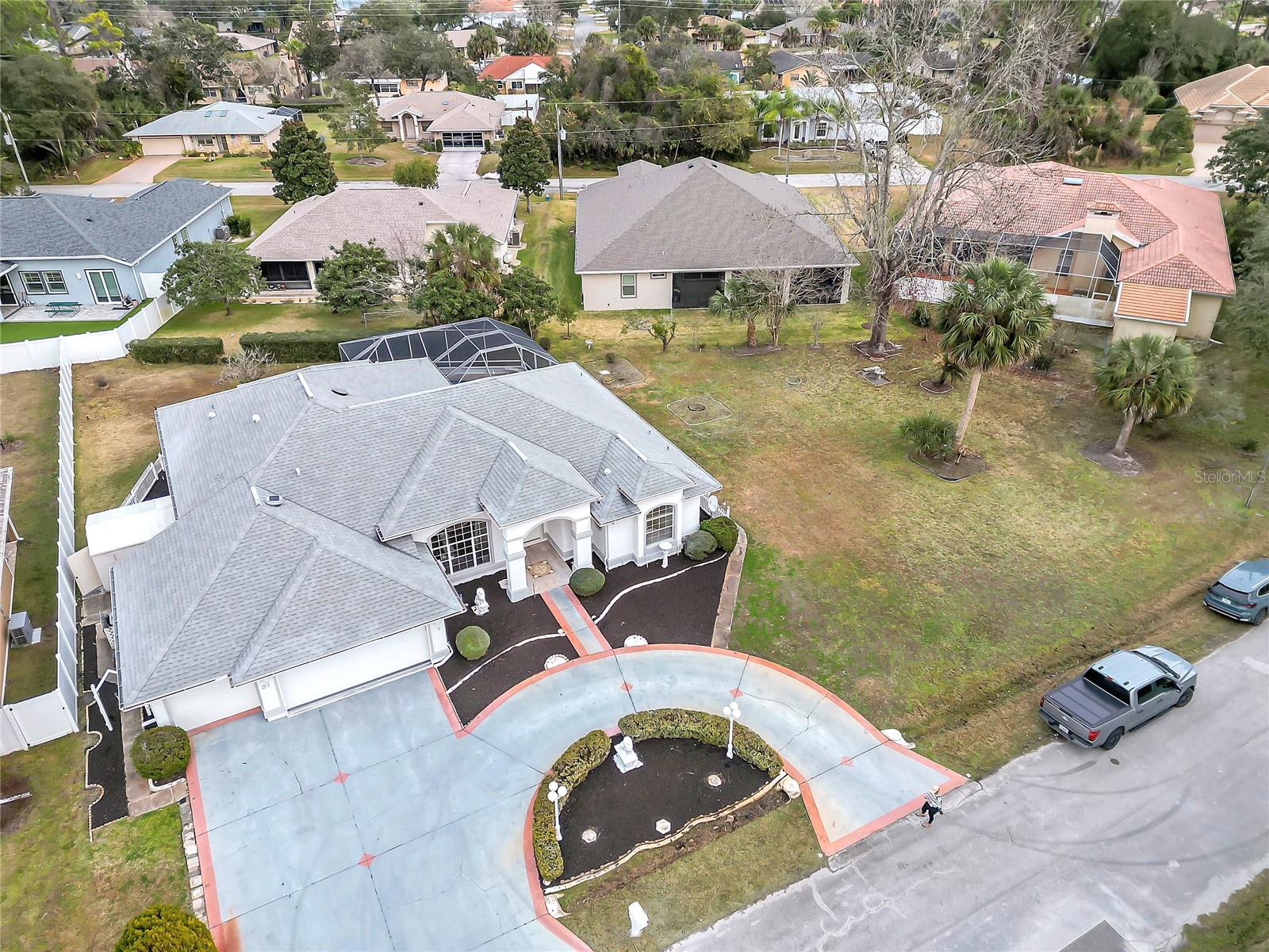 Image 3 of 39 For 31 Freeman Lane