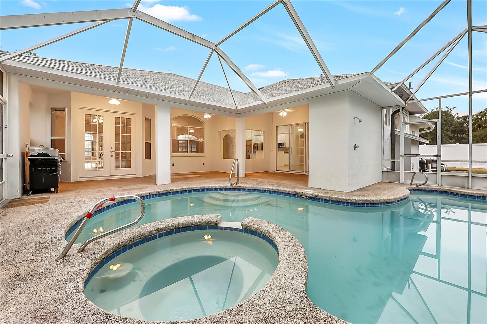 Image 37 of 39 For 31 Freeman Lane