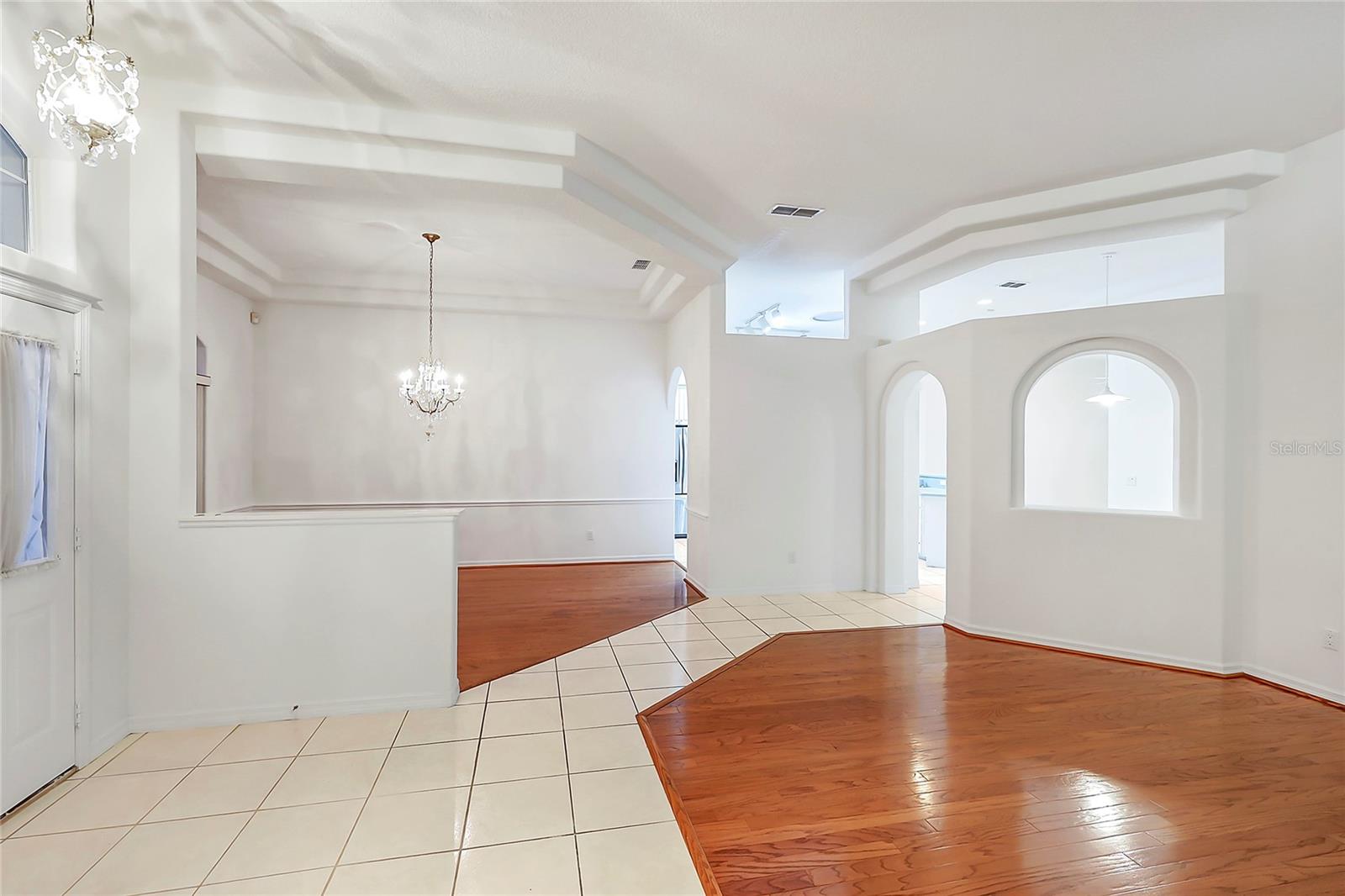 Image 5 of 39 For 31 Freeman Lane