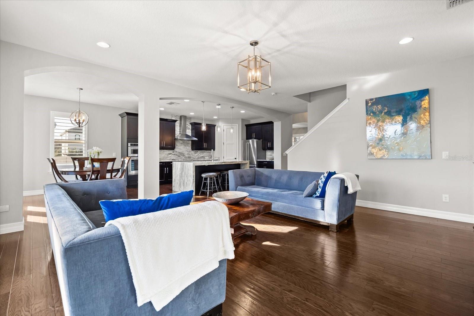 Image 10 of 66 For 3711 Vinsetta Court