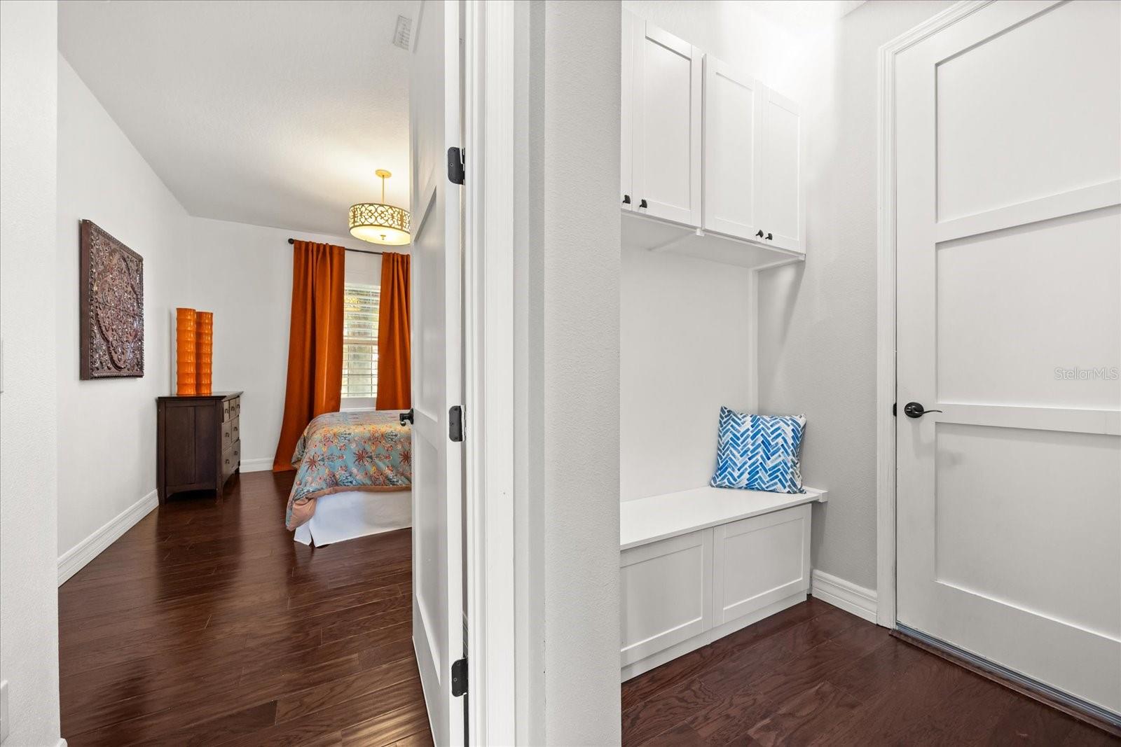 Image 45 of 66 For 3711 Vinsetta Court