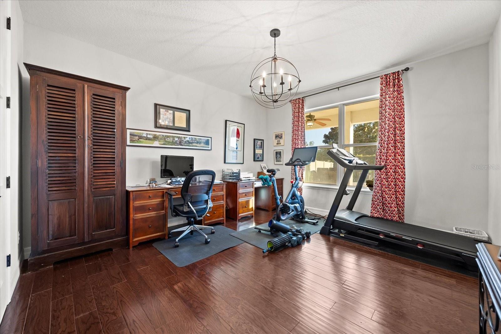 Image 46 of 66 For 3711 Vinsetta Court