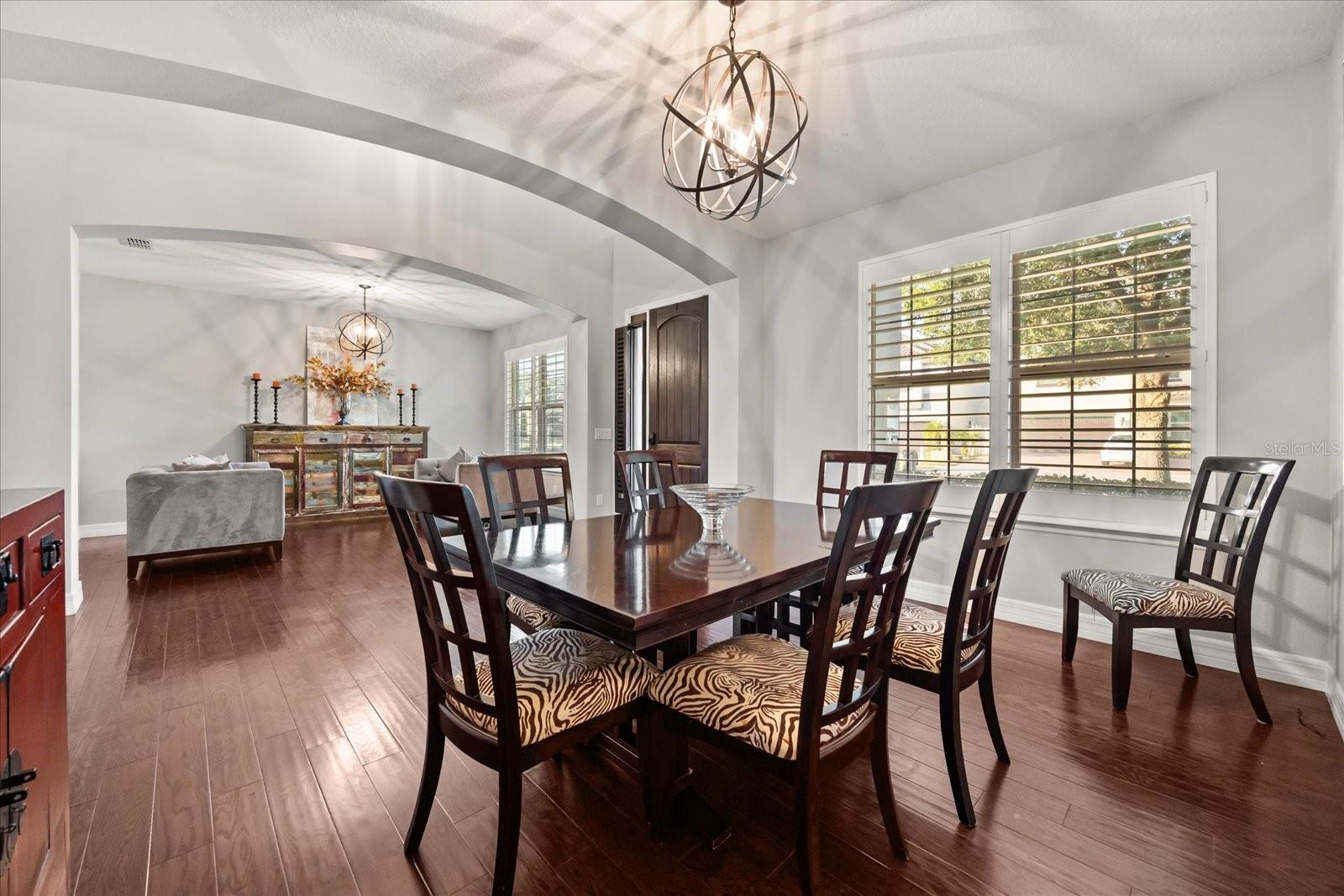 Image 7 of 66 For 3711 Vinsetta Court